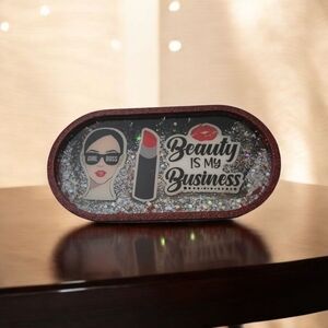 Glittery Makeup Tray with Lipstick Design